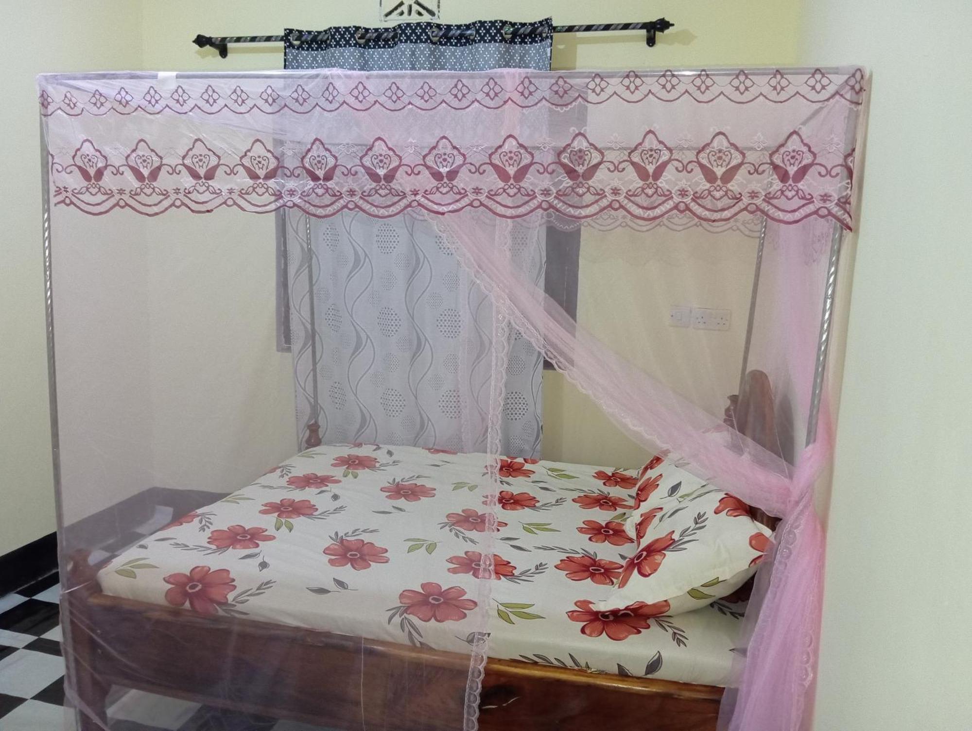 Airb&B Homestay Boma la Ngombe Экстерьер фото